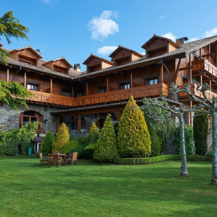 Circuito Spa y Masaje en Hotel Grèvol Spa 4* (Llanars, Girona)