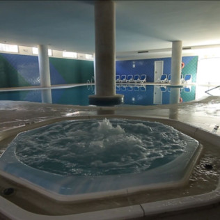 Circuito Spa, Masaje y Cena para dos en Spa Islantilla (Huelva)