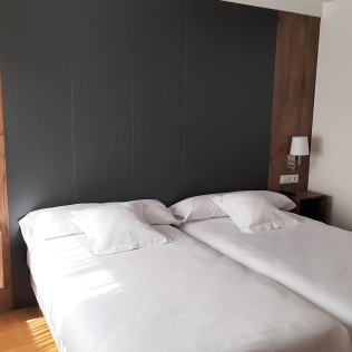 Escapada con Desayuno y Opción a Habitación Superior en Hotel La Terraza (Miño, A Coruña)