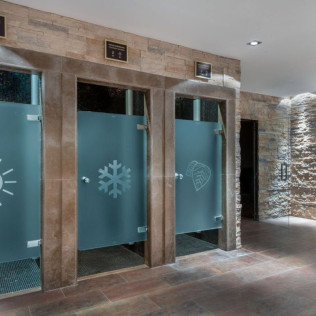 Circuito de Hidroterapia con Masaje y Cava en Serena SPA @ Grand Hotel Las Dunas 5* (Estepona, Málaga)