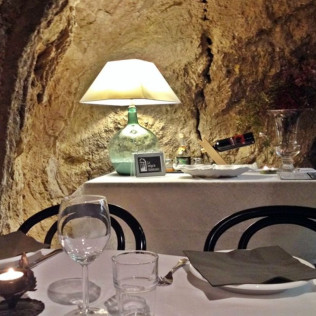 Comida o Cena para dos en Montsonís Medieval Resort (Lleida)