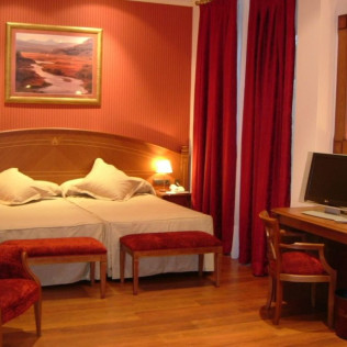 Escapada de 2 noches en Hotel Palacio de la Magdalena 4* con Circuito Spa (Soto del Barco, Asturias)