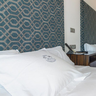 Escapada en Habitación Premium con Cena en Hotel Pazo los Escudos 5* (Vigo)