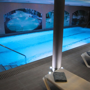 Circuito Spa y Cena Romántica para dos en Hotel Roc Blanc Spa 4* (Andorra)
