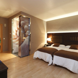 Escapada de 2 Noches con Desayuno en Hotel Spa Congreso 4* (Teo - Santiago de Compostela, A Coruña)
