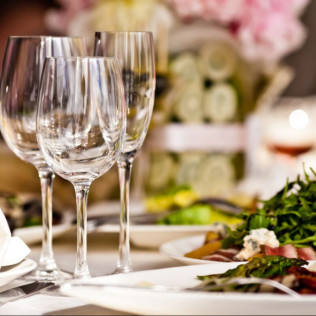 Circuito Spa, Masaje y Cena para dos en Hotel Congreso 4* (Teo - Santiago de Compostela, A Coruña)