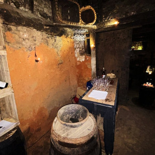 Escapada con Spa y Cena en Hotel & Spa Villa de Mogarraz 4* y Visita a La Bodega Medieval con Degustación de Vinos para dos (Salamanca)  
