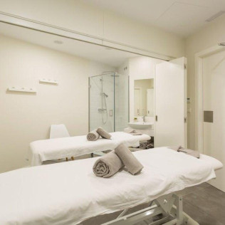 Circuito Spa, Masaje y Cena para dos en Hotel Spa Odeón 4* (Ferrol, A Coruña) - De lunes a viernes