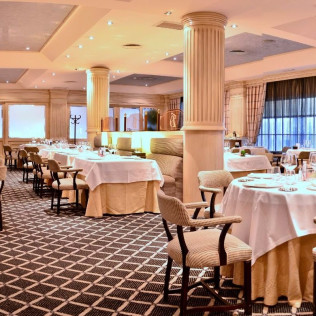Escapada Romántica: 2 noches con Circuito Spa para dos en Hotel Beatriz 4* (Toledo)