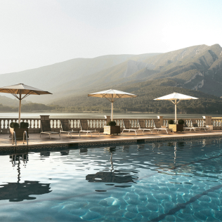 Escapada de 1 o 2 Noches con Desayuno en Hotel Terradets (Cellers, Lleida)