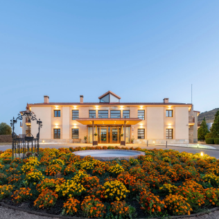 Escapada con Desayuno en Hotel Spa Villa Nazules 4* (Almonacid de Toledo, Toledo)