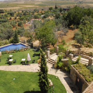 Escapada con Desayuno en Hotel Zerbinetta (Dílar, Granada)