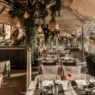 Acceso a piscina termal y Comida o Cena en Spa Hospes Puerta de Alcalá 5* (Madrid)