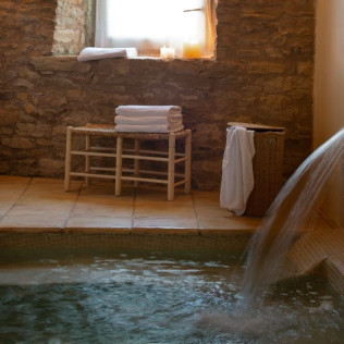 Spa Privado para dos en Ecoturisme Can Buch (Sant Aniol de Finestres, Girona)