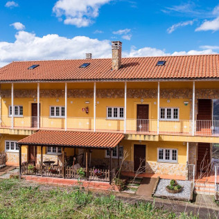 Escapada con Spa y Cena en Spa Rural Mirador de Miranda (Cutiellos, Asturias)