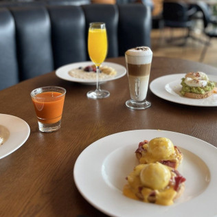 Circuito Spa, Masaje Relajante y Desayuno para dos en Serena SPA @ Sir Víctor Hotel 5* (Barcelona)