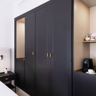 Escapada con Desayuno en Inmood San Roque 4* (San Roque, Cádiz) - D-J