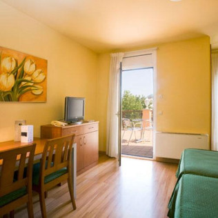 Escapada con Cena en Hotel La Perla d'Olot 3* (Olot, Girona)