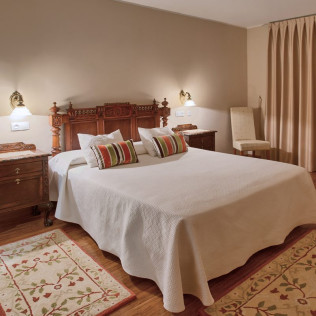 Escapada con Cena en Hotel La Casona de la Roza 4* (Villaviciosa, Asturias)