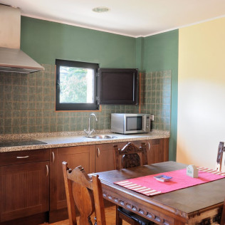 Escapada de 2 Noches con Desayuno en Hotel La Casona de la Roza 4* (Villaviciosa, Asturias)