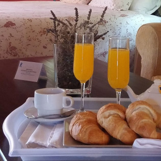 Escapada Rural de 2 Noches con Desayuno en Hotel La Era de Aracena 3* (Huelva)