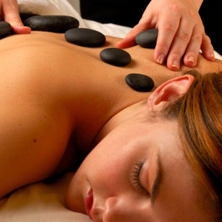 Masaje con Piedras Calientes Volcánicas de Canarias en Spa Inspire Princess Tenerife 4* (Costa Adeje, Tenerife) 