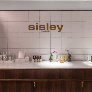 Masaje en Le Max Wellness Club - Spa by Sisley en Gran Hotel Inglés 5* (Madrid)