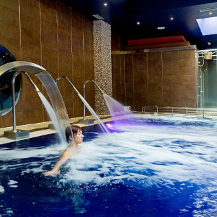 Circuito Spa y Masaje para Parejas en Spacio10 (Tenerife)