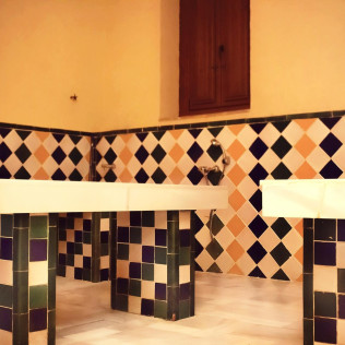 Baños Árabes y Masaje Relajante con Té en Hammam Open Space (Málaga)
