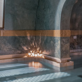Baños Árabes, Masaje Relajante y Cena para dos en Medina Mudéjar (Sancti Petri, Cádiz)