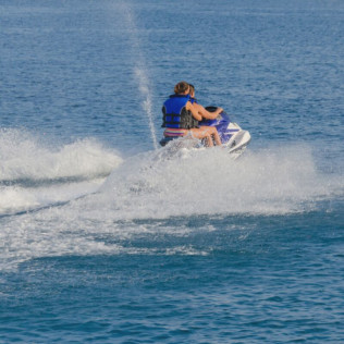 Moto de Agua (Roses, Girona)
