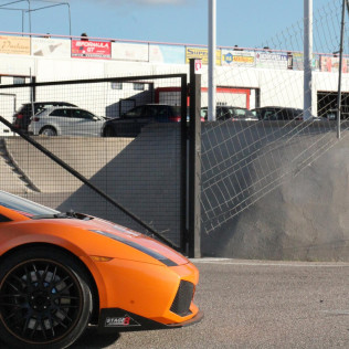 Conducir Ferrari y Lamborghini en Carretera (5 localizaciones)