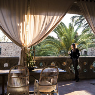 Escapada con Desayuno y Comida o Cena para dos personas en Parador de Jarandilla de la Vera (Cáceres)