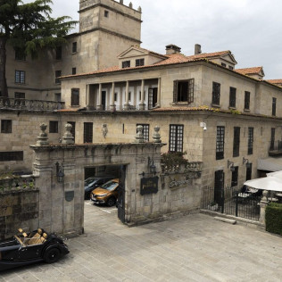 Mesa para dos: Comida o Cena para dos personas en Parador de Pontevedra (Pontevedra)