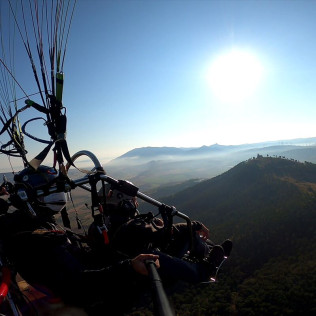 Vuelo en Paramotor con Vídeo (Legarda, Navarra)