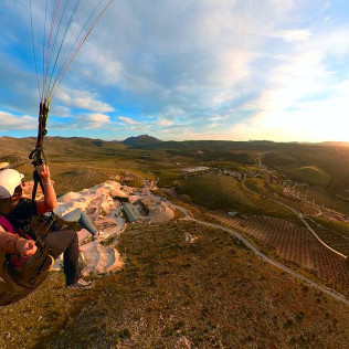 Vuelo en Parapente Biplaza con Vídeo (Algodonales, Cádiz)