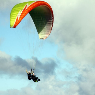 Vuelo en Parapente (Asturias)