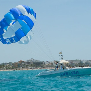 Parasailing para dos (El Arenal, Mallorca)