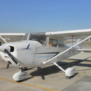 Paseo en Avioneta: Vuelo Divulgativo (Madrid)