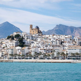 Excursión en Catamarán con Baño y Comida (Altea, Alicante)