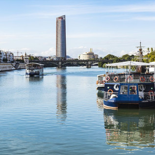 Paseo en Barco (Sevilla)
