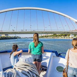 Paseo en Barco (Sevilla)