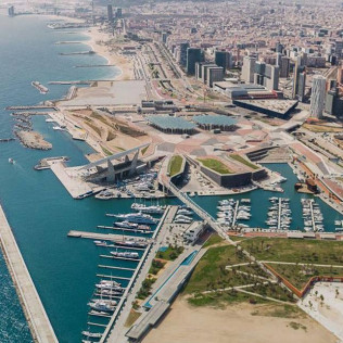 Paseo Privado en Helicóptero por Montserrat para dos (Barcelona)