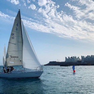 Paseo Romántico en Velero para dos (Barcelona)