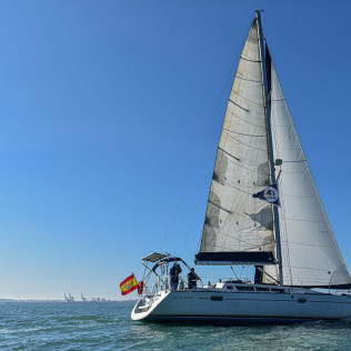 Paseo Romántico en Velero con Puesta de Sol (Cádiz)