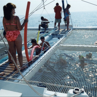 Paseo en Catamarán, Snorkel y Comida (Tarragona)