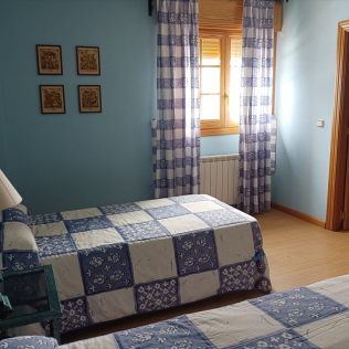Escapada con Desayuno en Hotel Pico Espigüete (Alba de los Cardaños, Palencia)