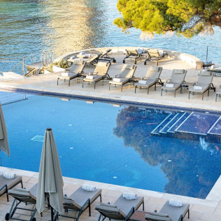 Ritual de Felicidad a Duo: Spa, Masaje, Mini Facial y Copa de Cava para dos en Hospes Maricel & Spa 5* (Palma de Mallorca)