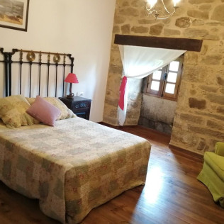 Escapada con Desayuno en Posada de Pedrazales (Pedrazales, Zamora)