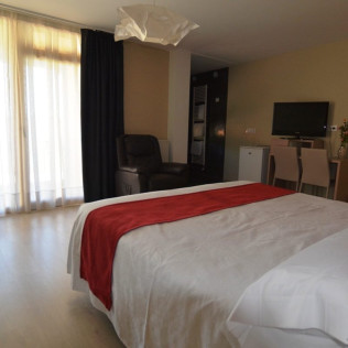 Escapada en Habitación Superior con Desayuno en Posada Guadalupe (Monroyo, Teruel)